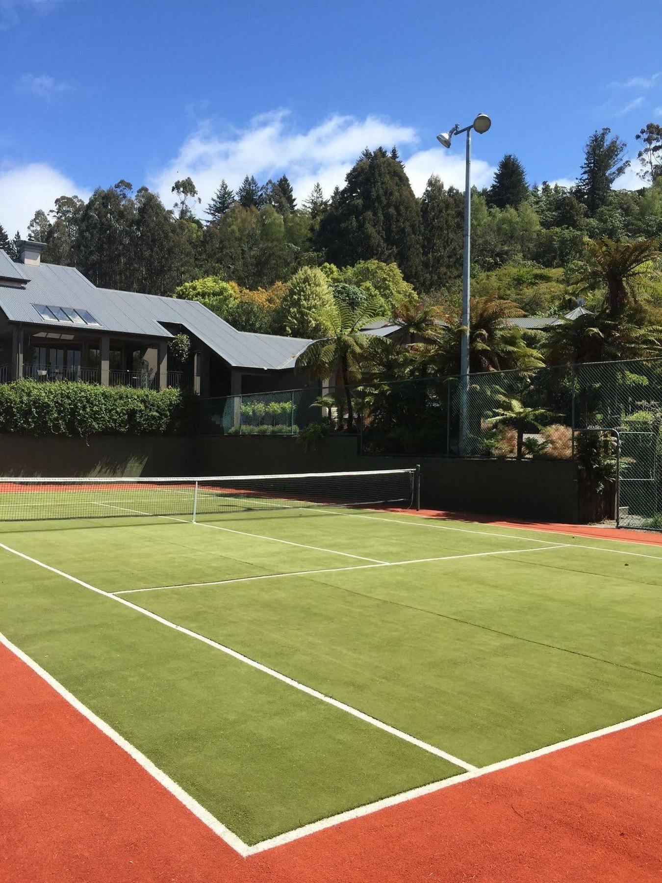The Flying Trout Boutique Lodge Taupo Exterior foto